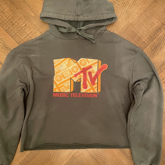 Target Green MTV Logo Crop Hoodie - Picture 2 of 5